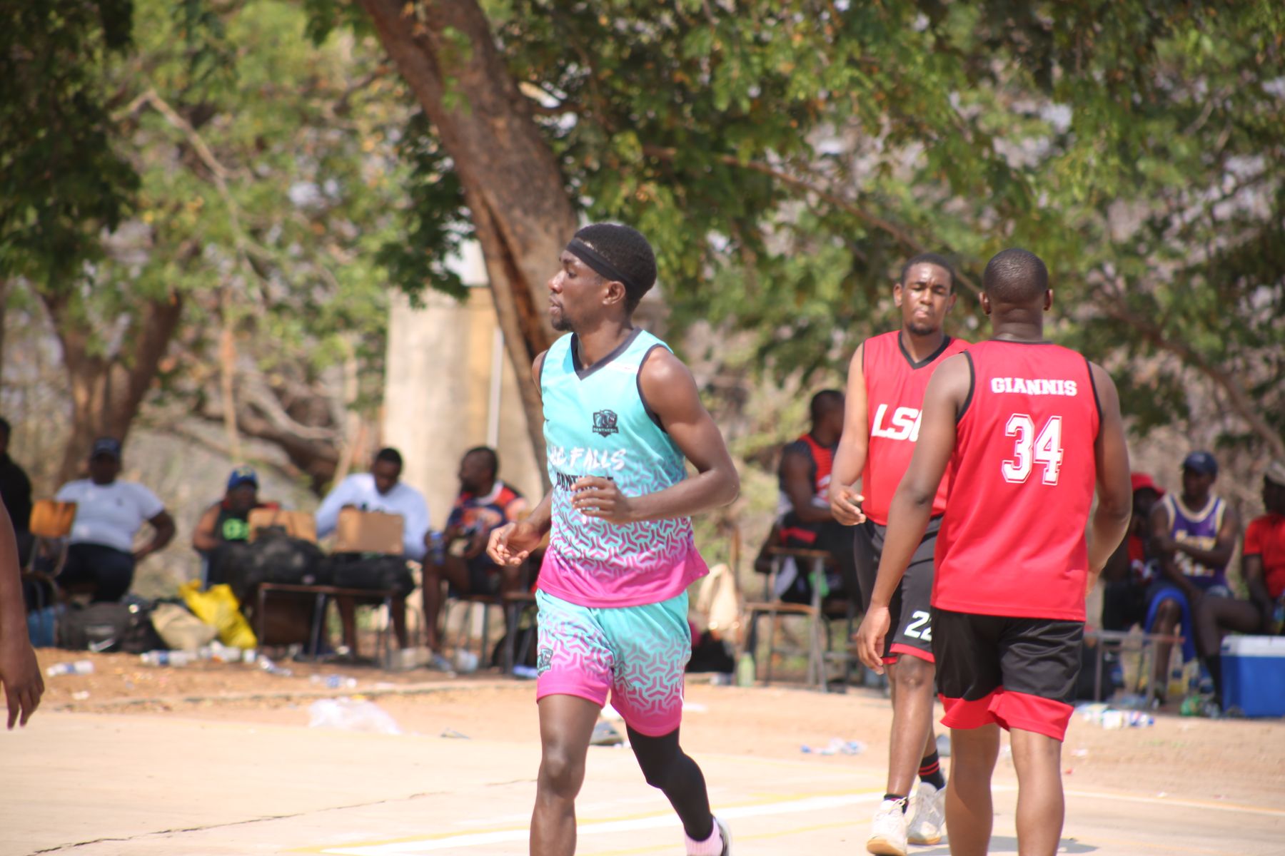 Panthers player running the floor during a fixture